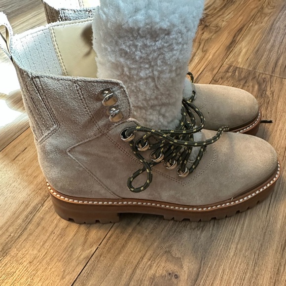 Marc Fisher Lizzie Boot "Oasis Shearling" size 6 brand new - Picture 2 of 11